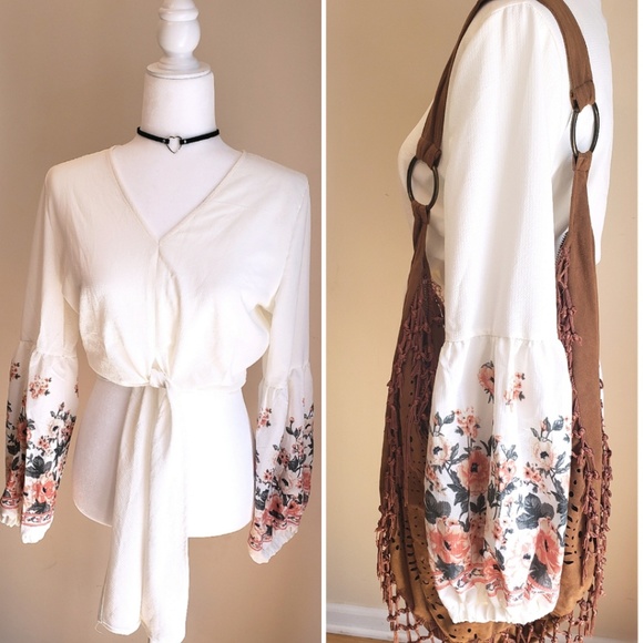 Tops - 🆕️Boho Bubble Sleeve Tie Front Crop Top Sz L